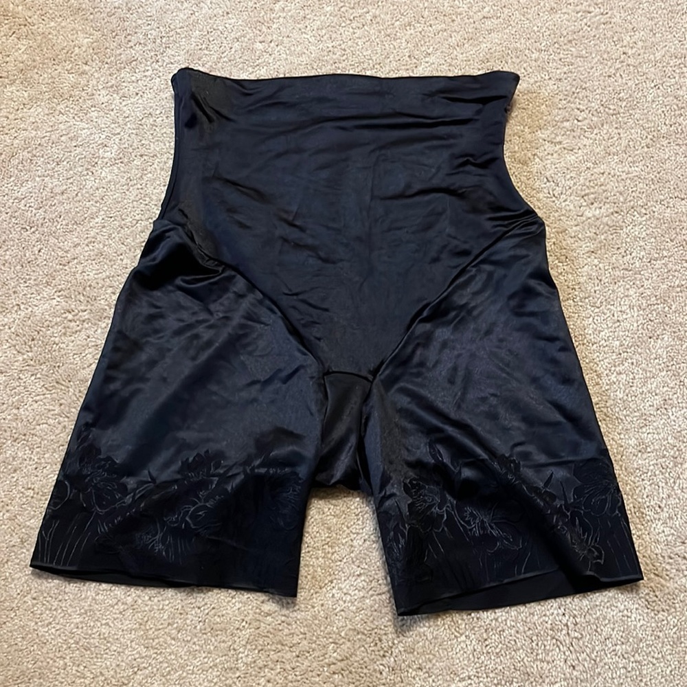 NWOT High Waist Ribbed Shapewear Flexees